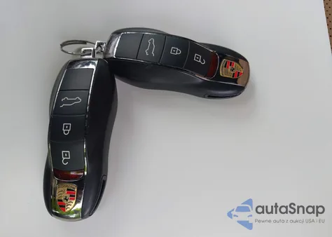 2019 Porsche Macan z USA, uszkodzony, nr VIN WP1AA2A55KLB05821